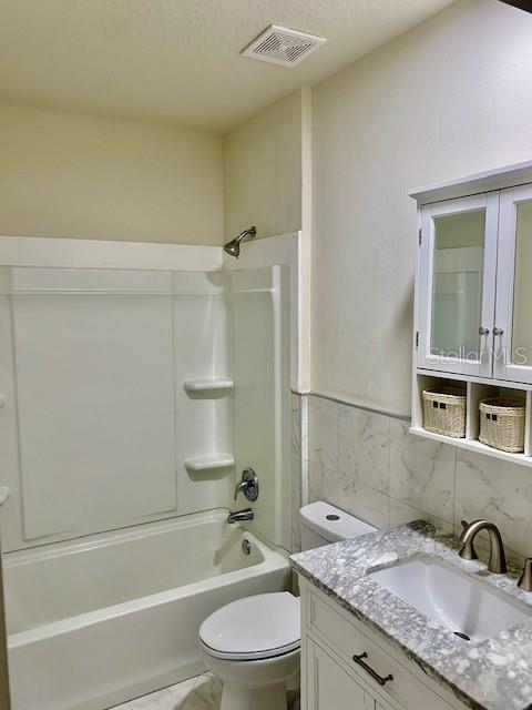 ACREAGE & UNREC - Residential Lease