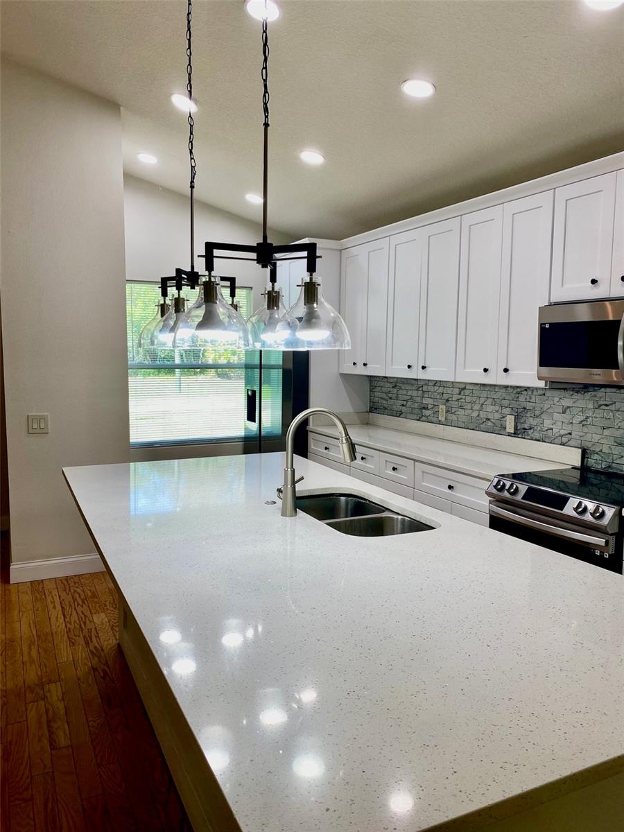 ACREAGE & UNREC - Residential Lease