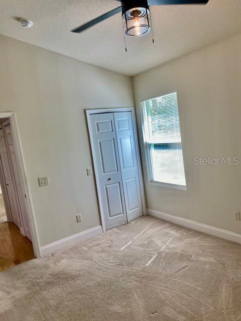 ACREAGE & UNREC - Residential Lease