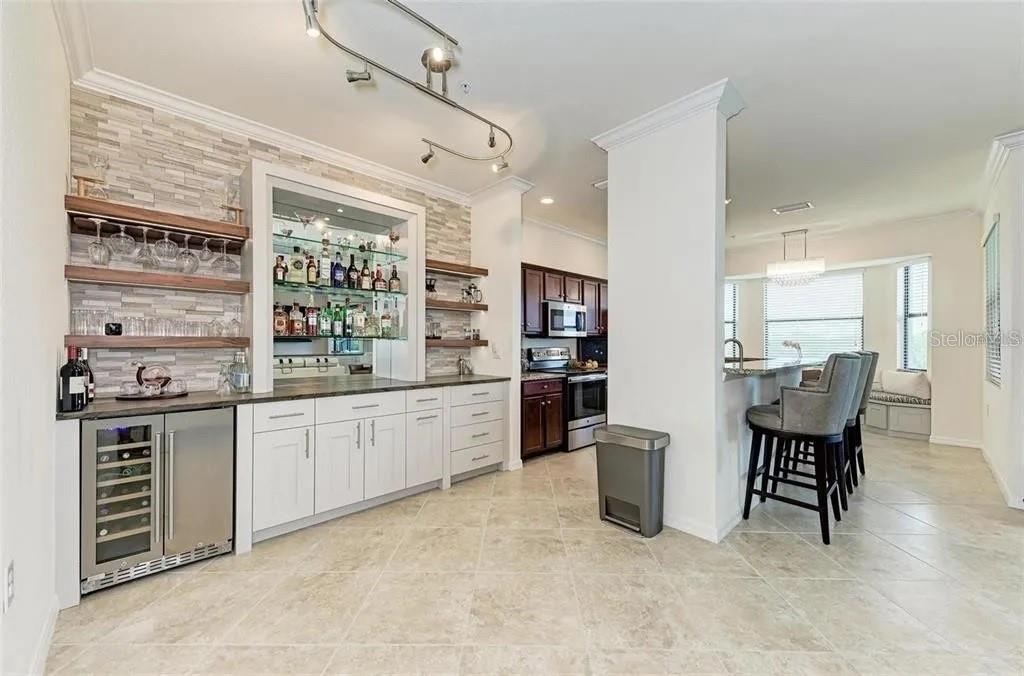LAKEWOOD NATIONAL - Residential Lease