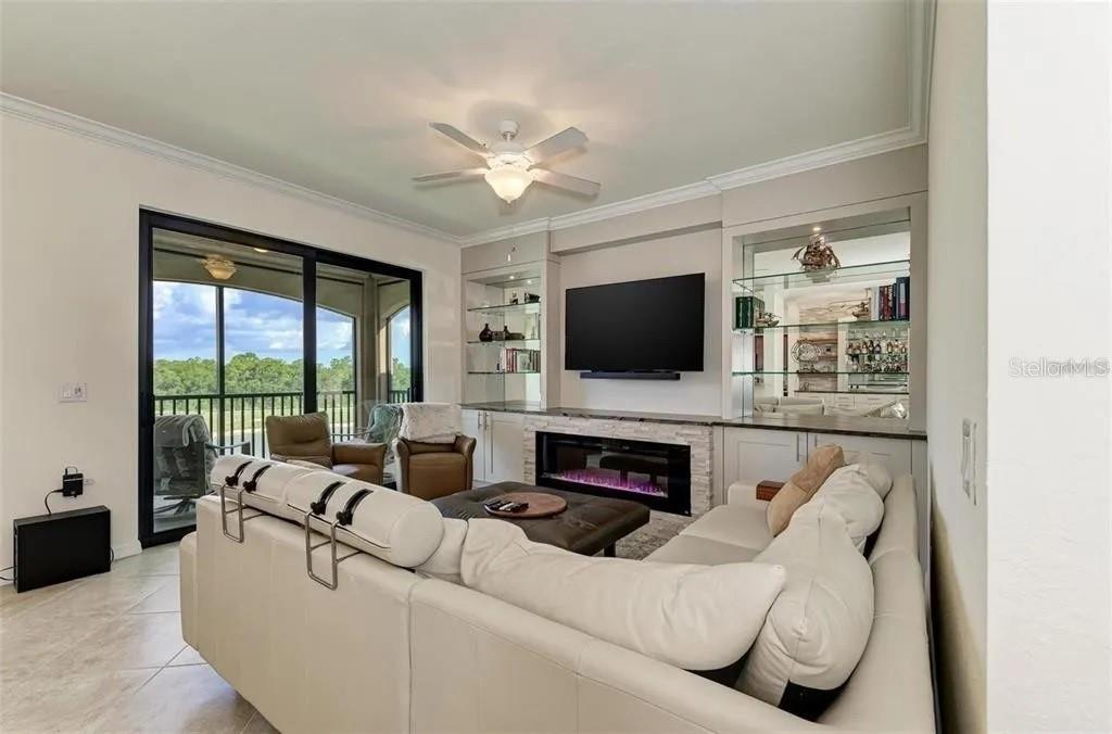 LAKEWOOD NATIONAL - Residential Lease