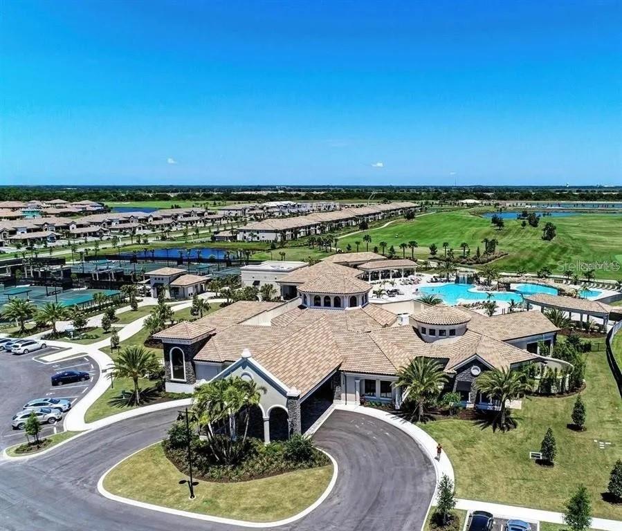 LAKEWOOD NATIONAL - Residential Lease