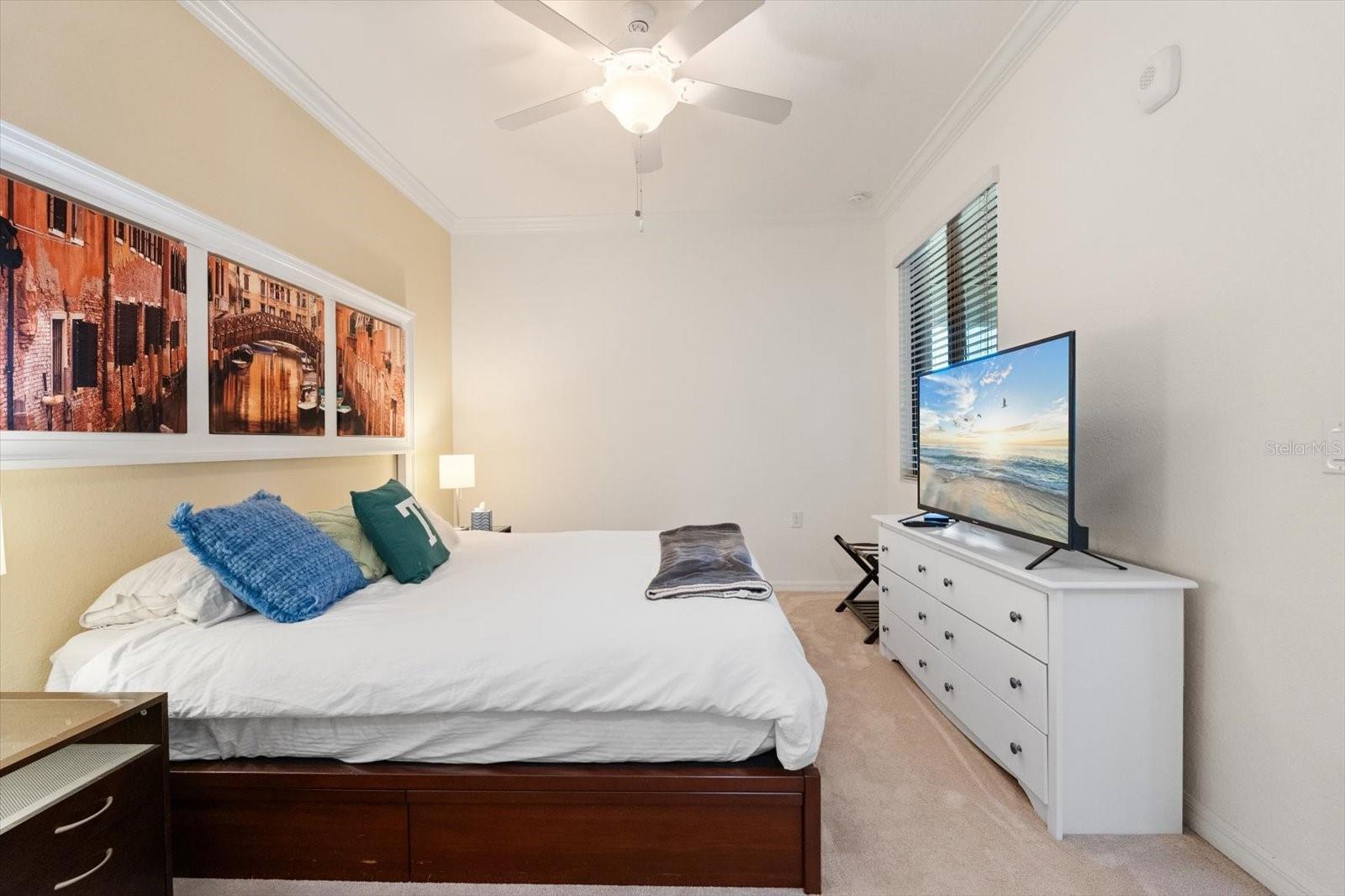 LAKEWOOD NATIONAL - Residential Lease