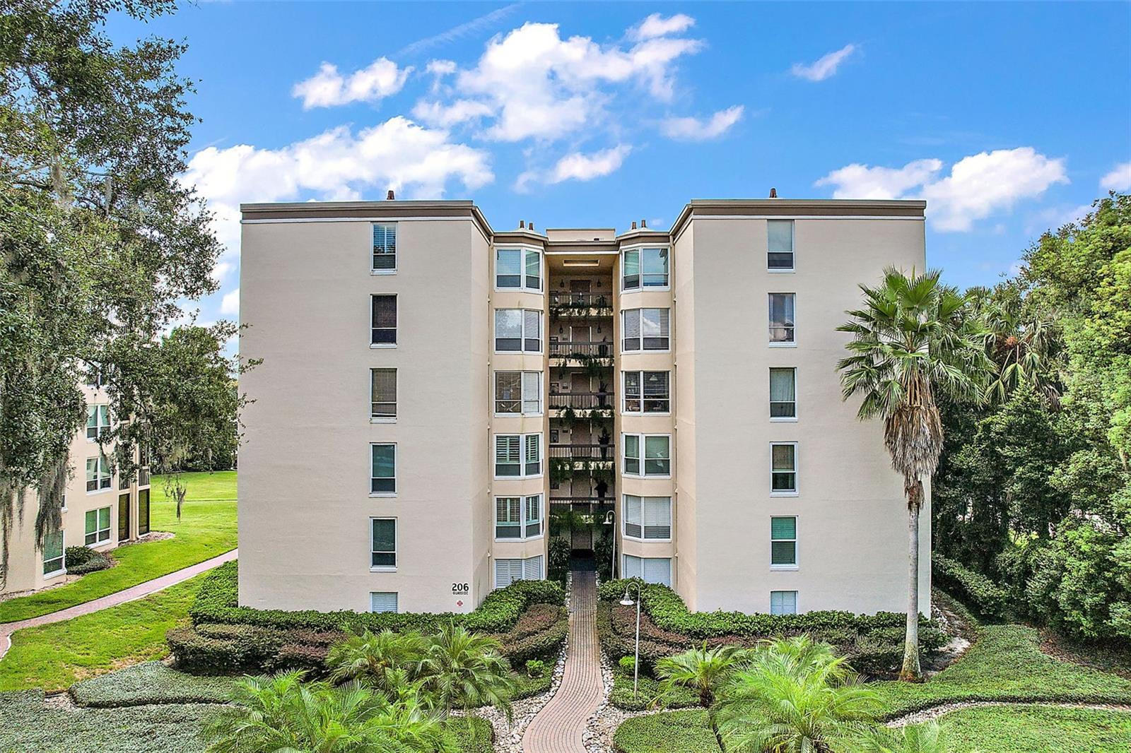 206 QUAYSIDE CIRCLE 302