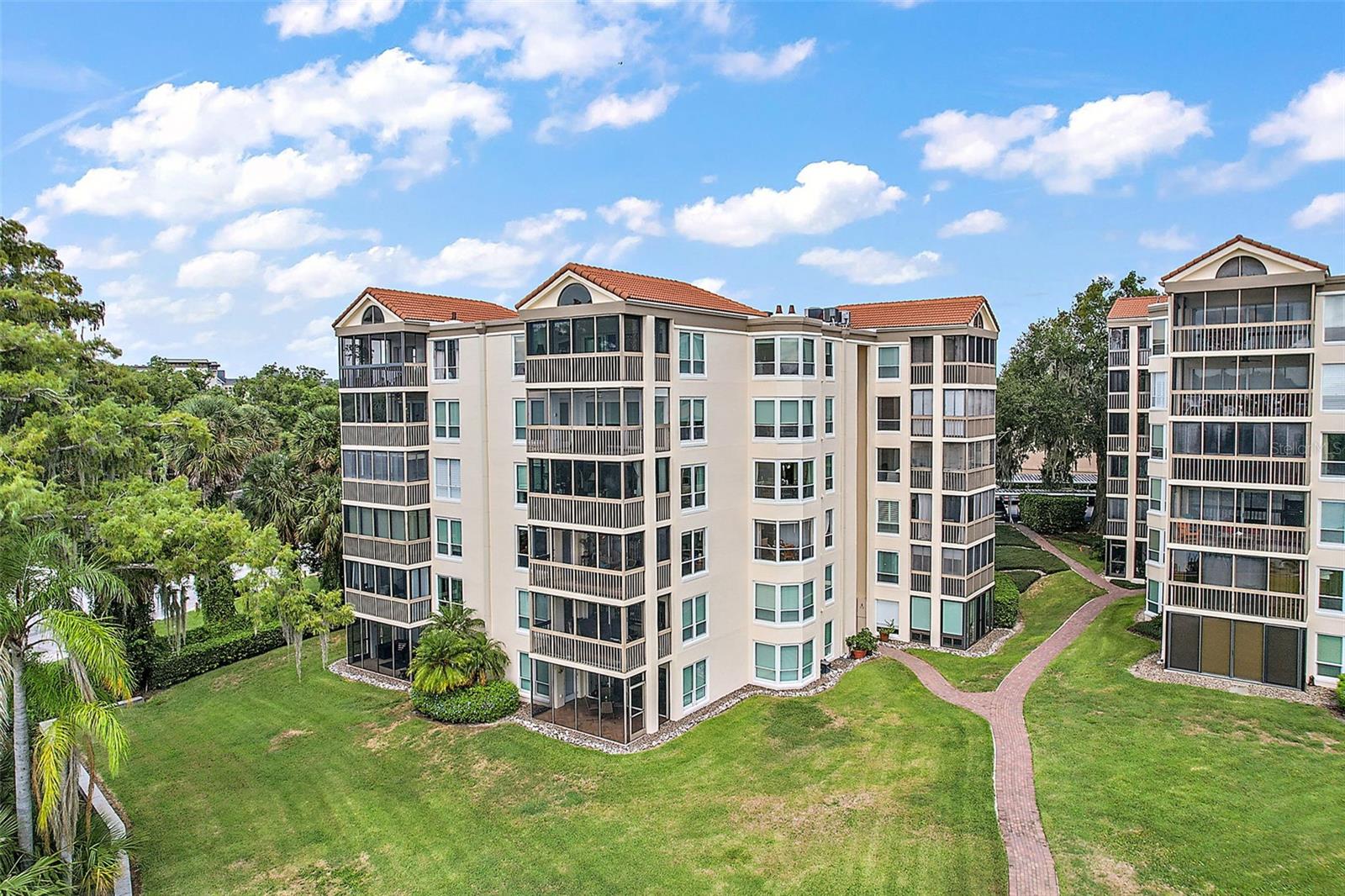 206 QUAYSIDE CIRCLE 302