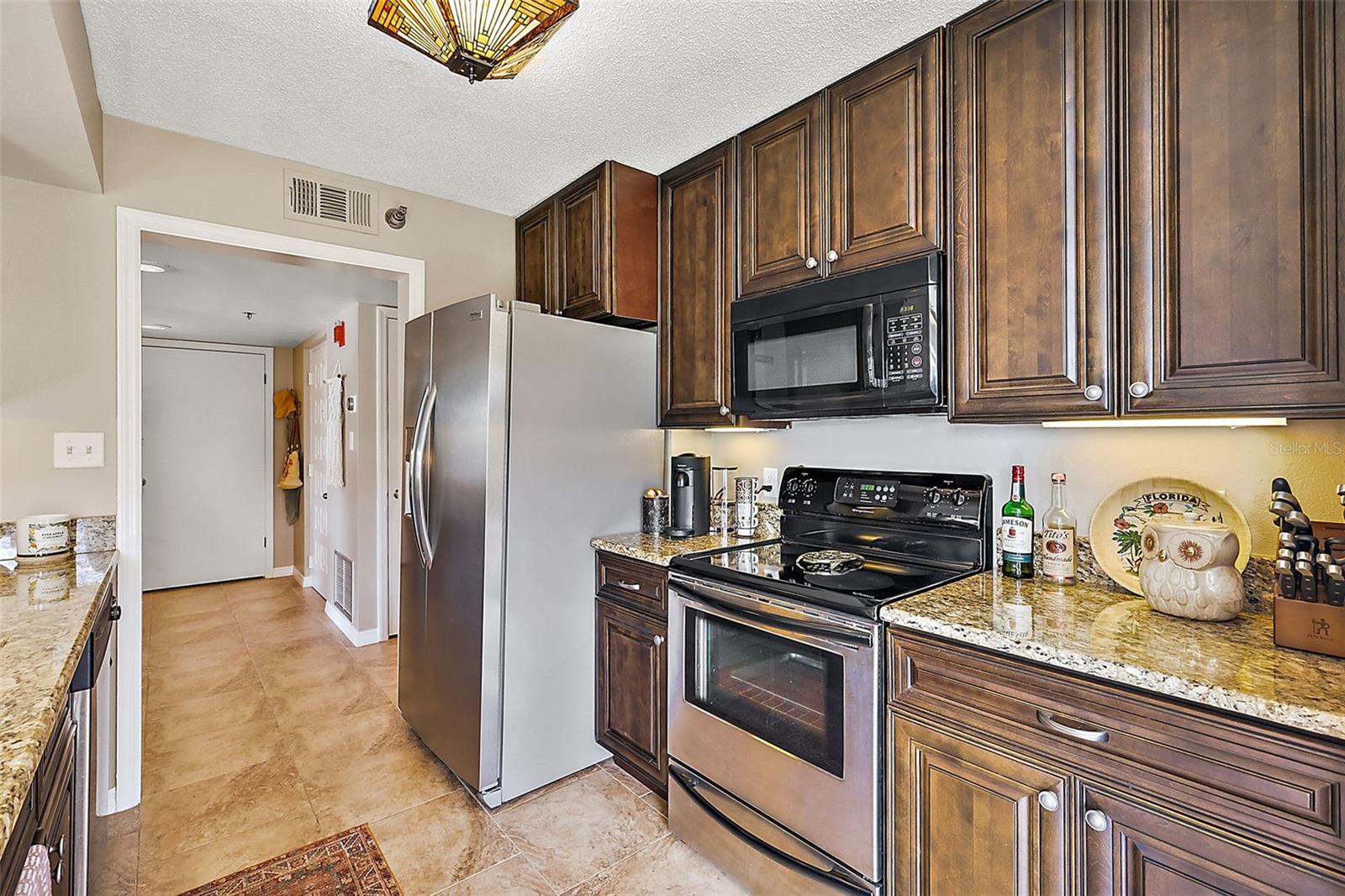 MOORINGS ON LAKE MAITLAND CONDO BLDG 03 - Residential