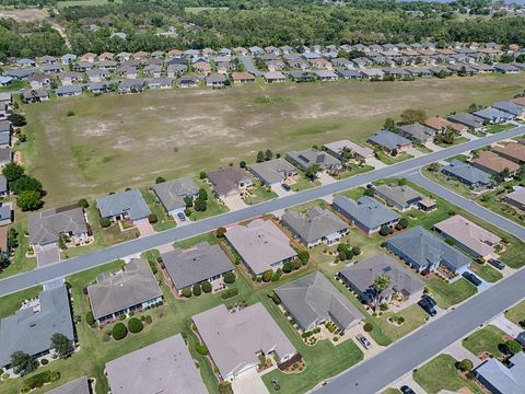 A home in SUMMERFIELD