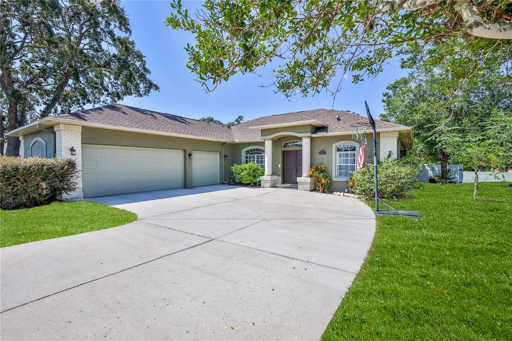 Photo of 1201 Overland Drive, Spring Hill, FL 34608 (MLS # W7879035)
