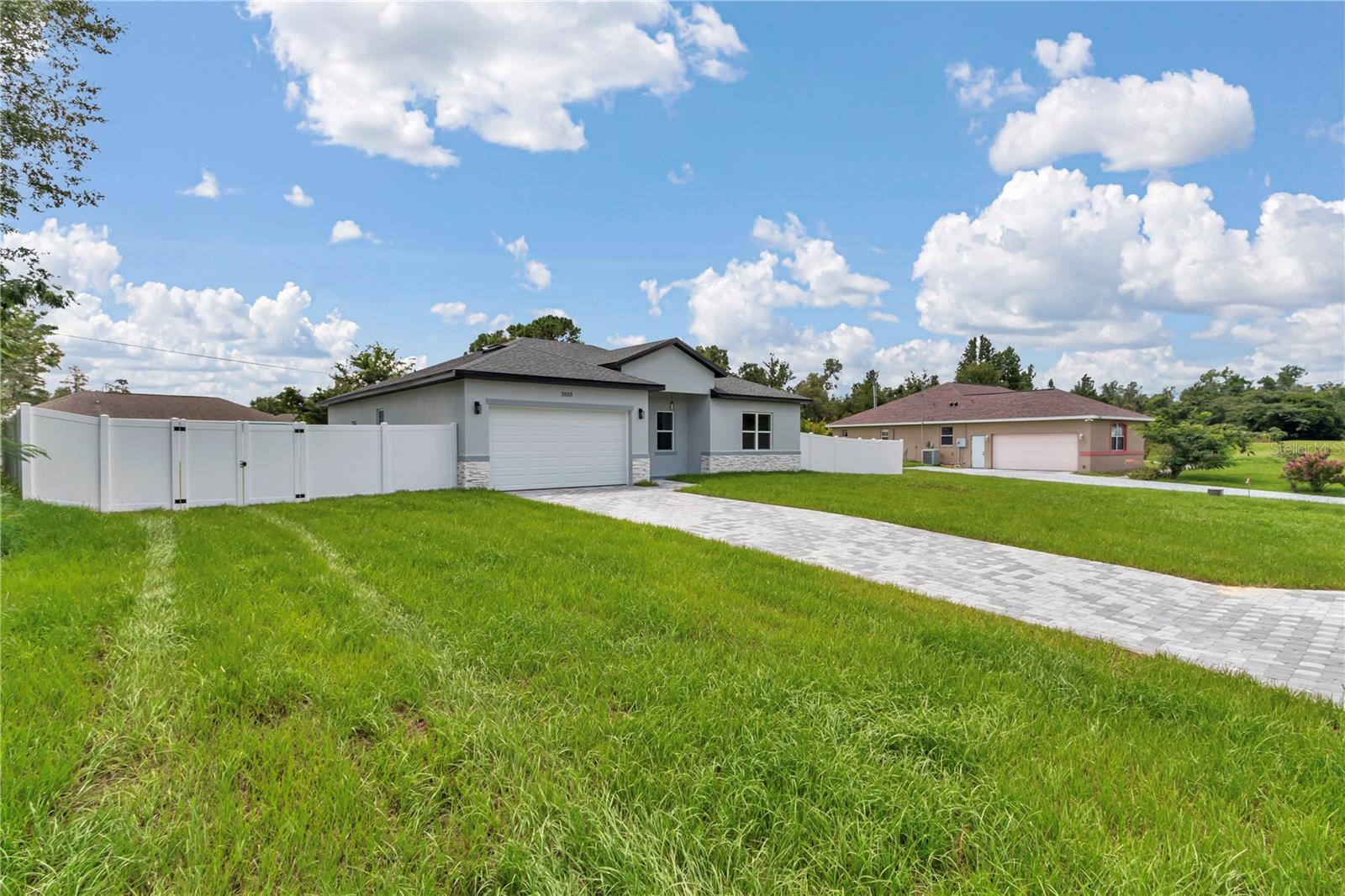 3888 SW 157TH PLACE ROAD