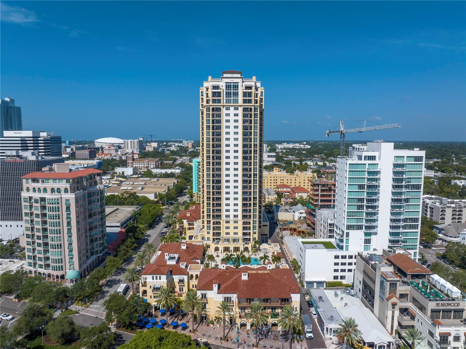 300 BEACH DRIVE NE 2301