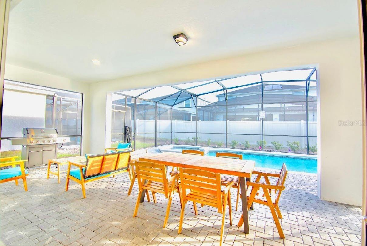 WINDSOR ISLAND RESIDENCE PH 2A - Residential