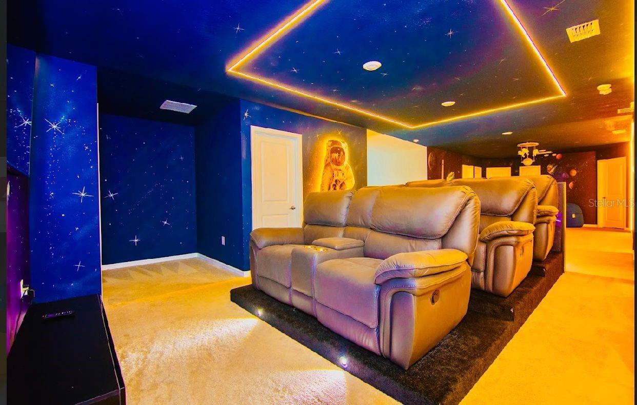 WINDSOR ISLAND RESIDENCE PH 2A - Residential