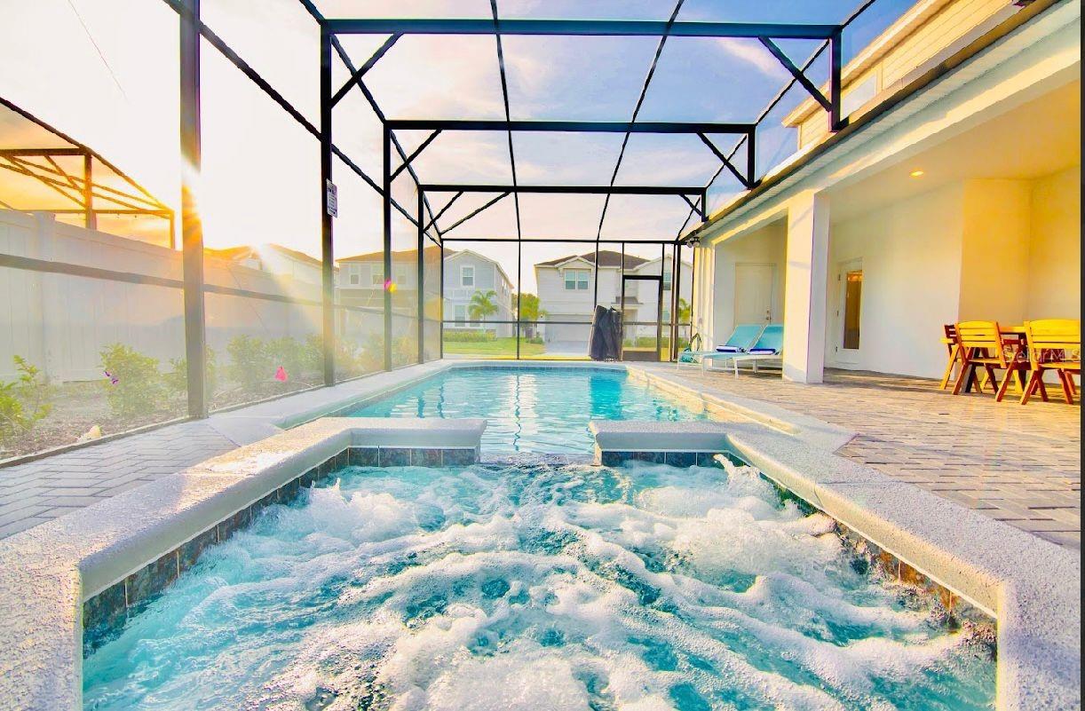 WINDSOR ISLAND RESIDENCE PH 2A - Residential