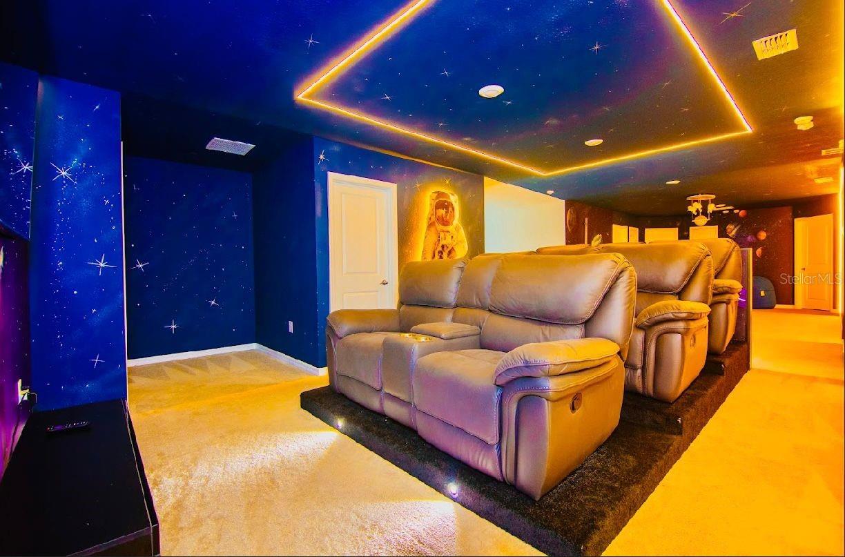 WINDSOR ISLAND RESIDENCE PH 2A - Residential