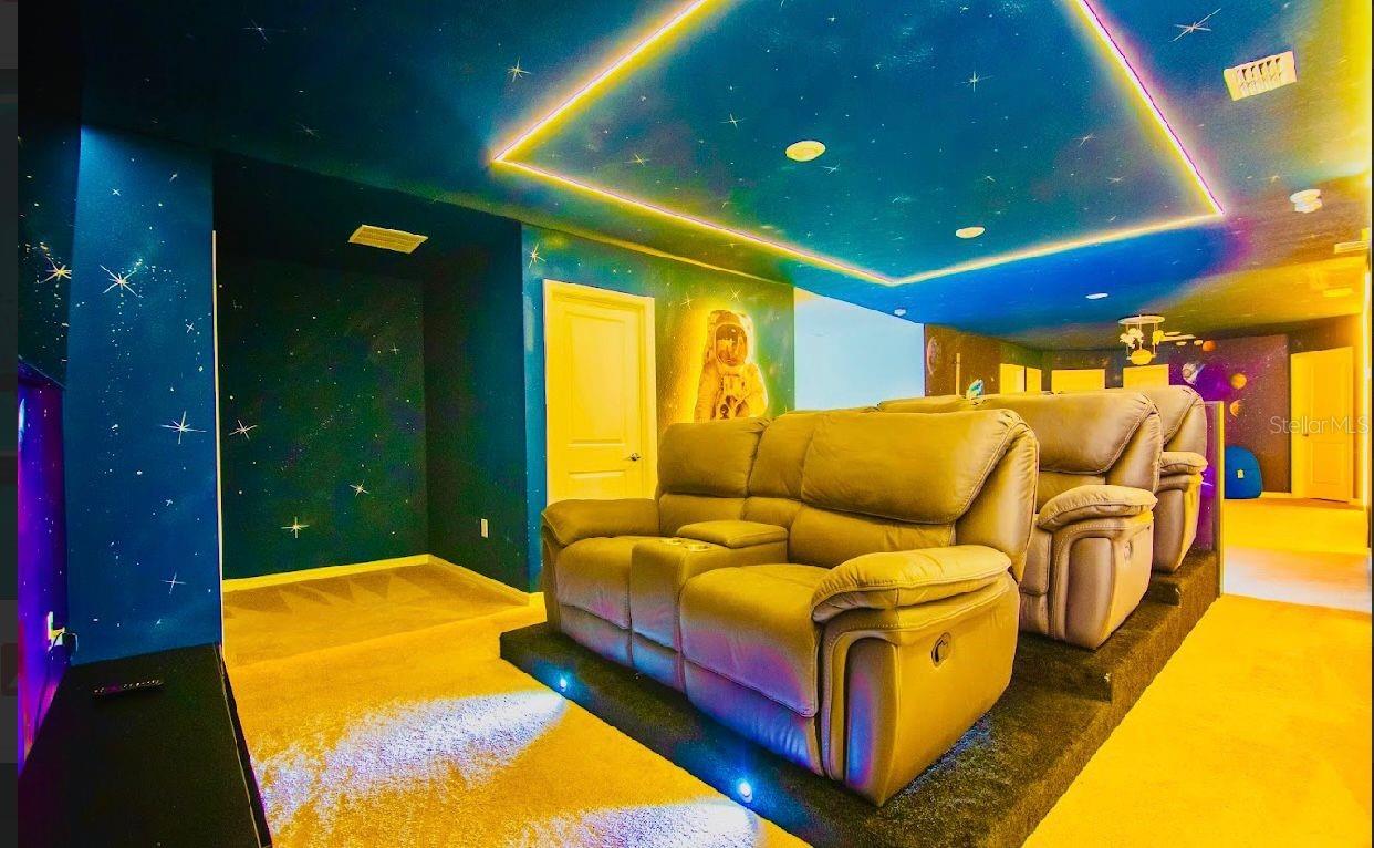 WINDSOR ISLAND RESIDENCE PH 2A - Residential