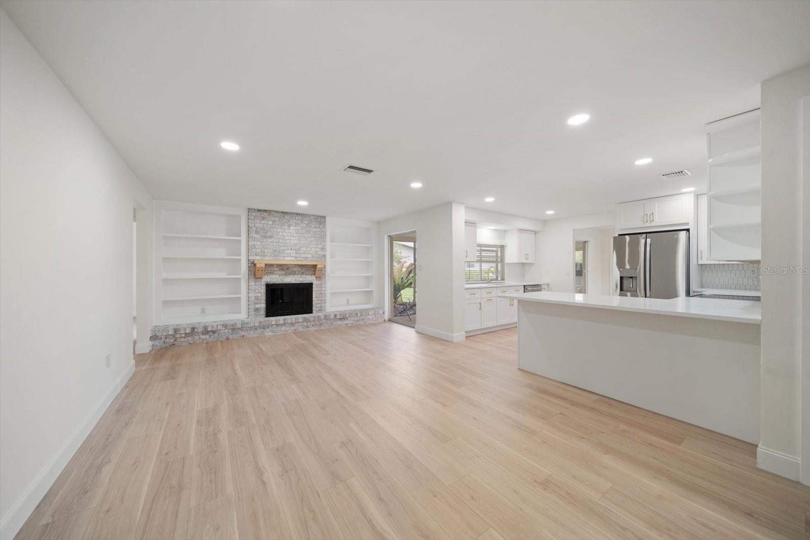 ELDE ORO WEST - Residential