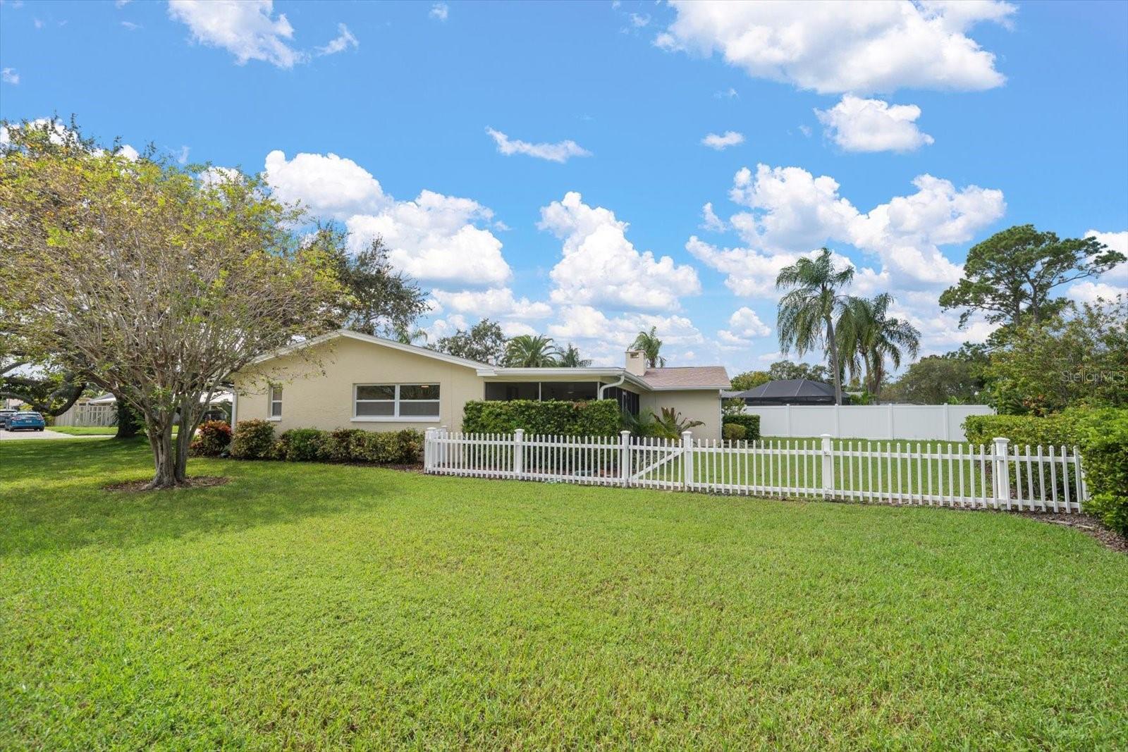 ELDE ORO WEST - Residential