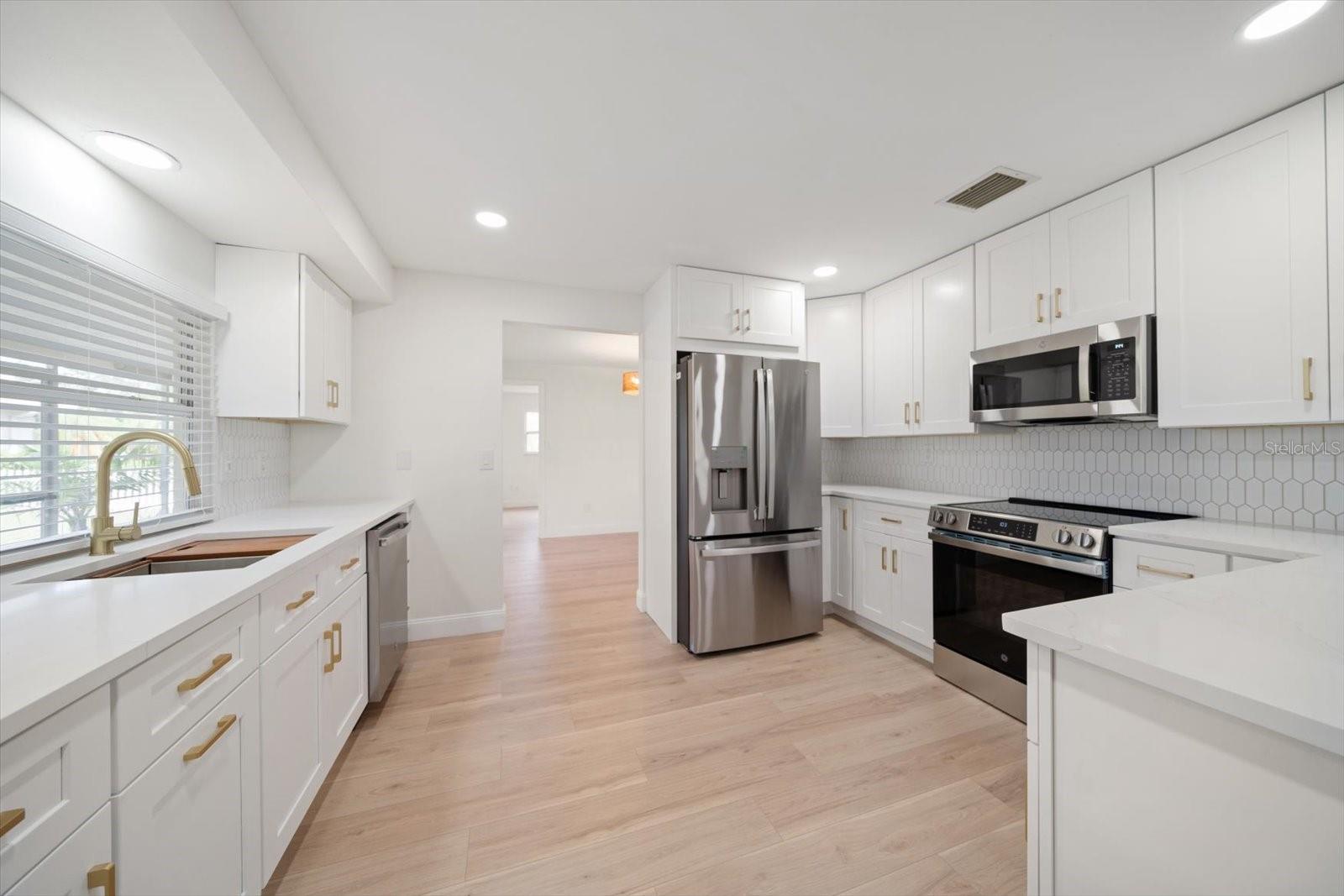 ELDE ORO WEST - Residential