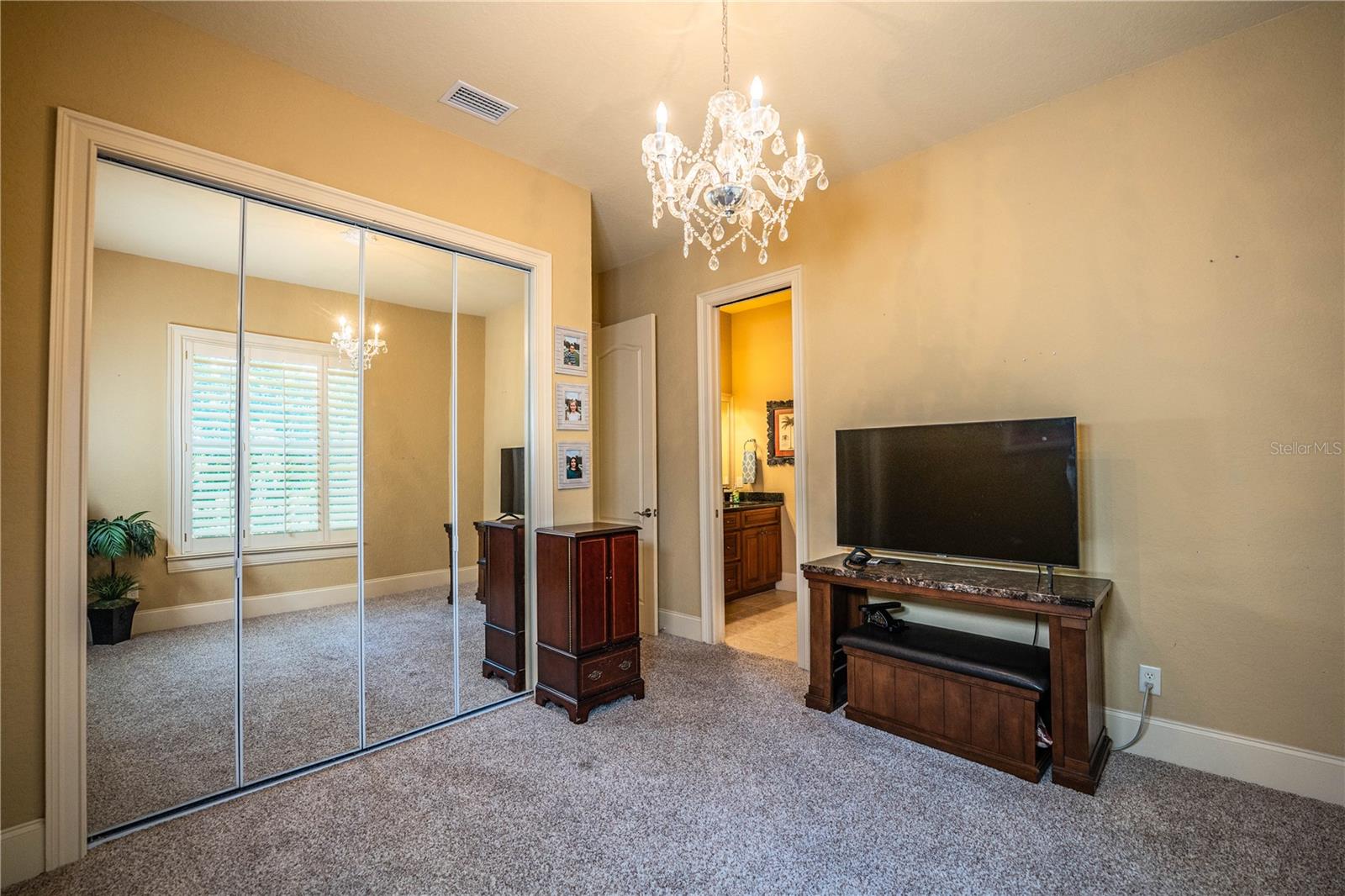 CLUBHOUSE RD - Residential