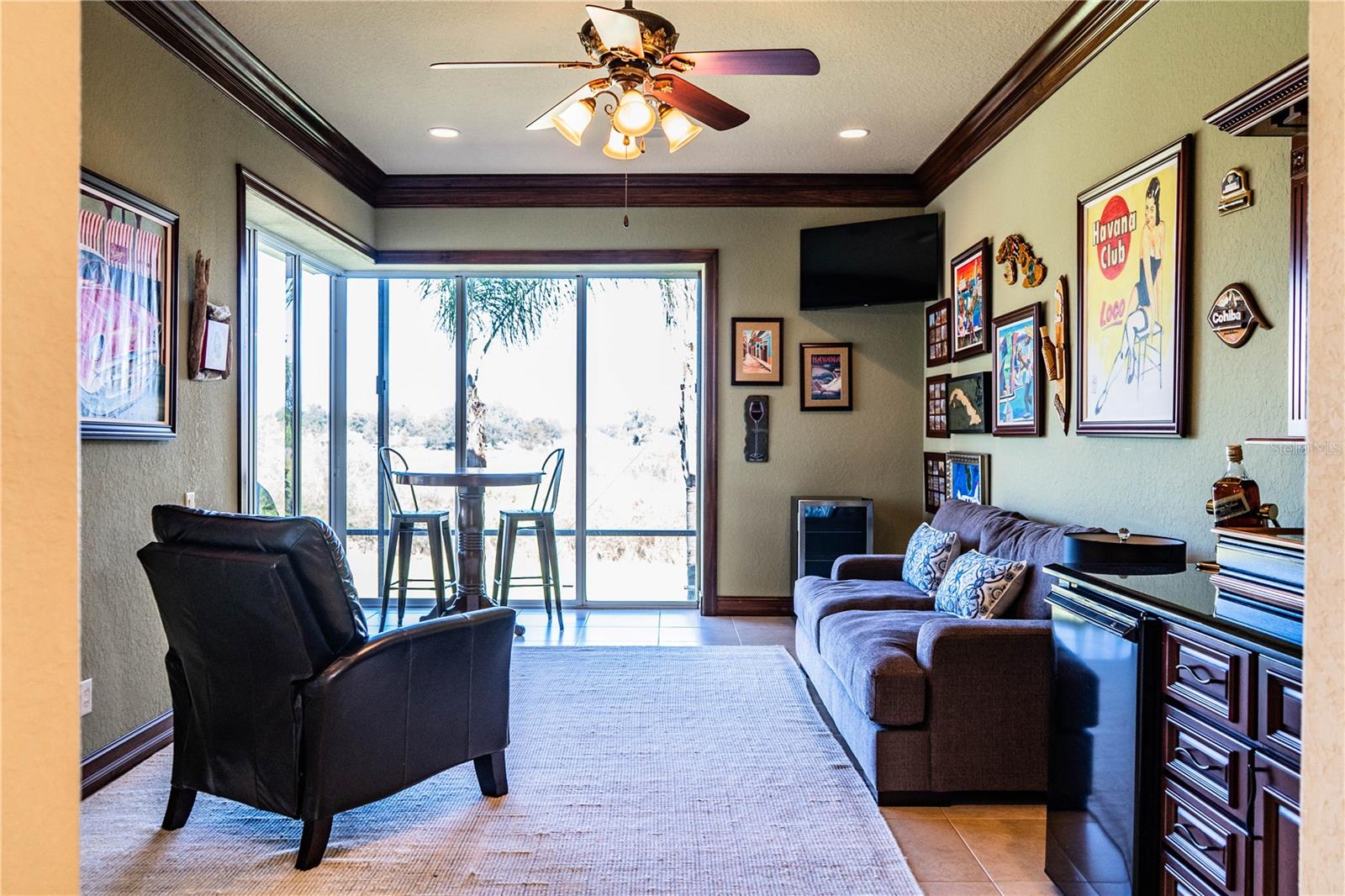 CLUBHOUSE RD - Residential