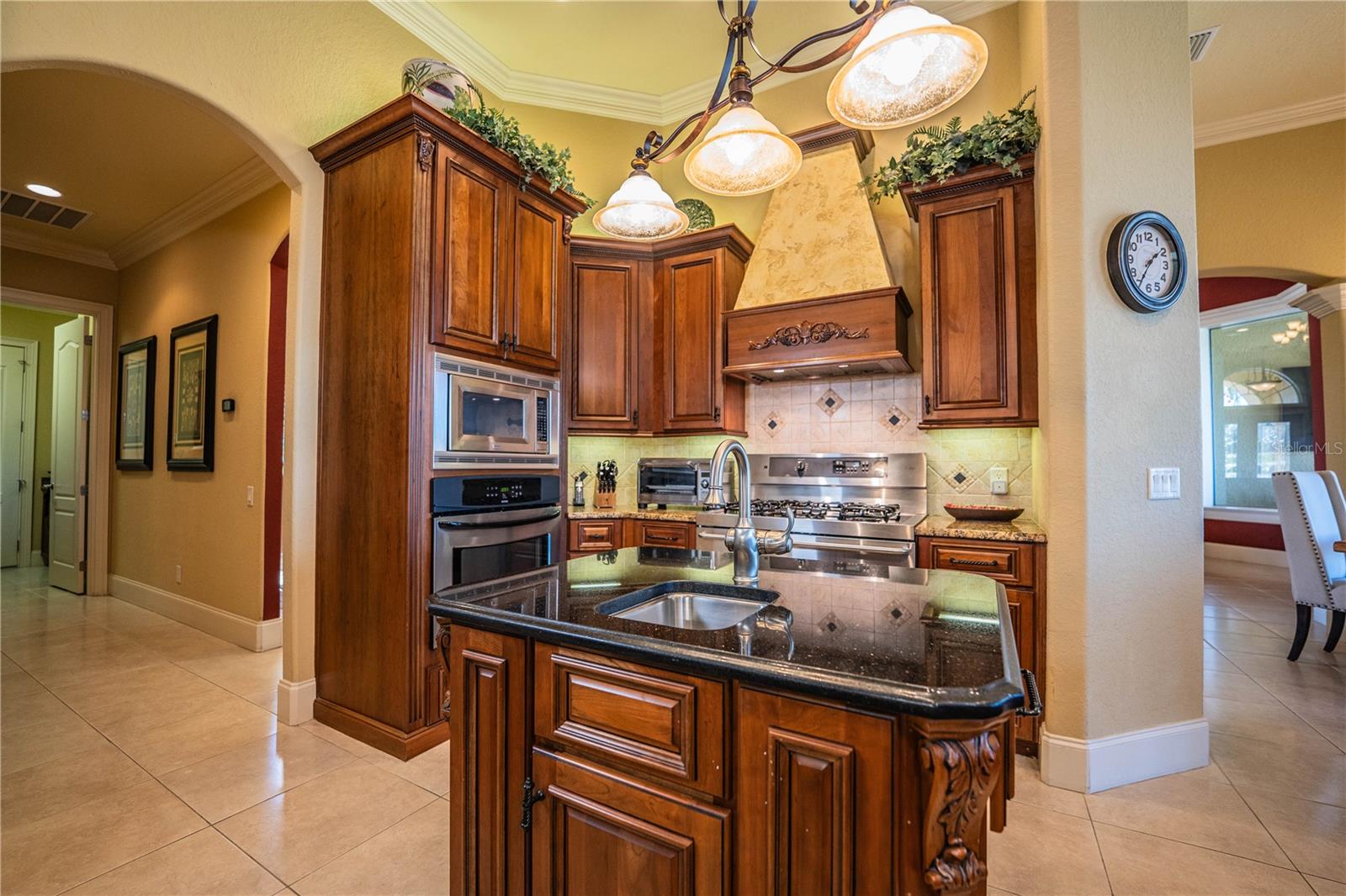 CLUBHOUSE RD - Residential