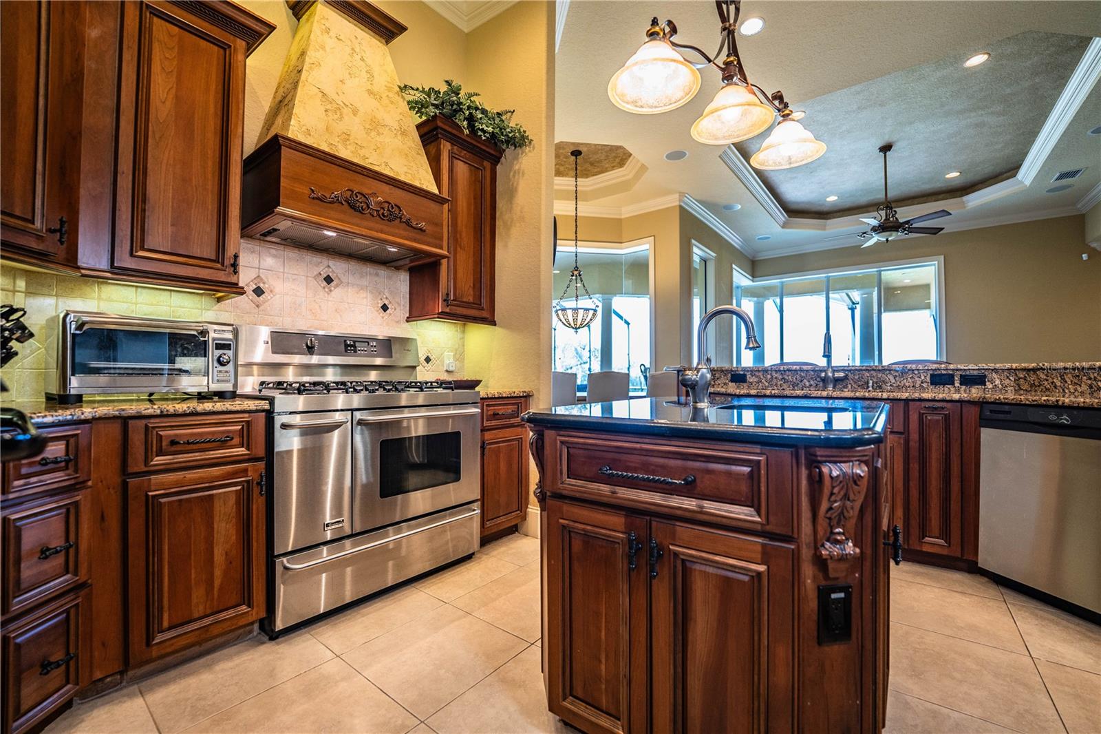 CLUBHOUSE RD - Residential