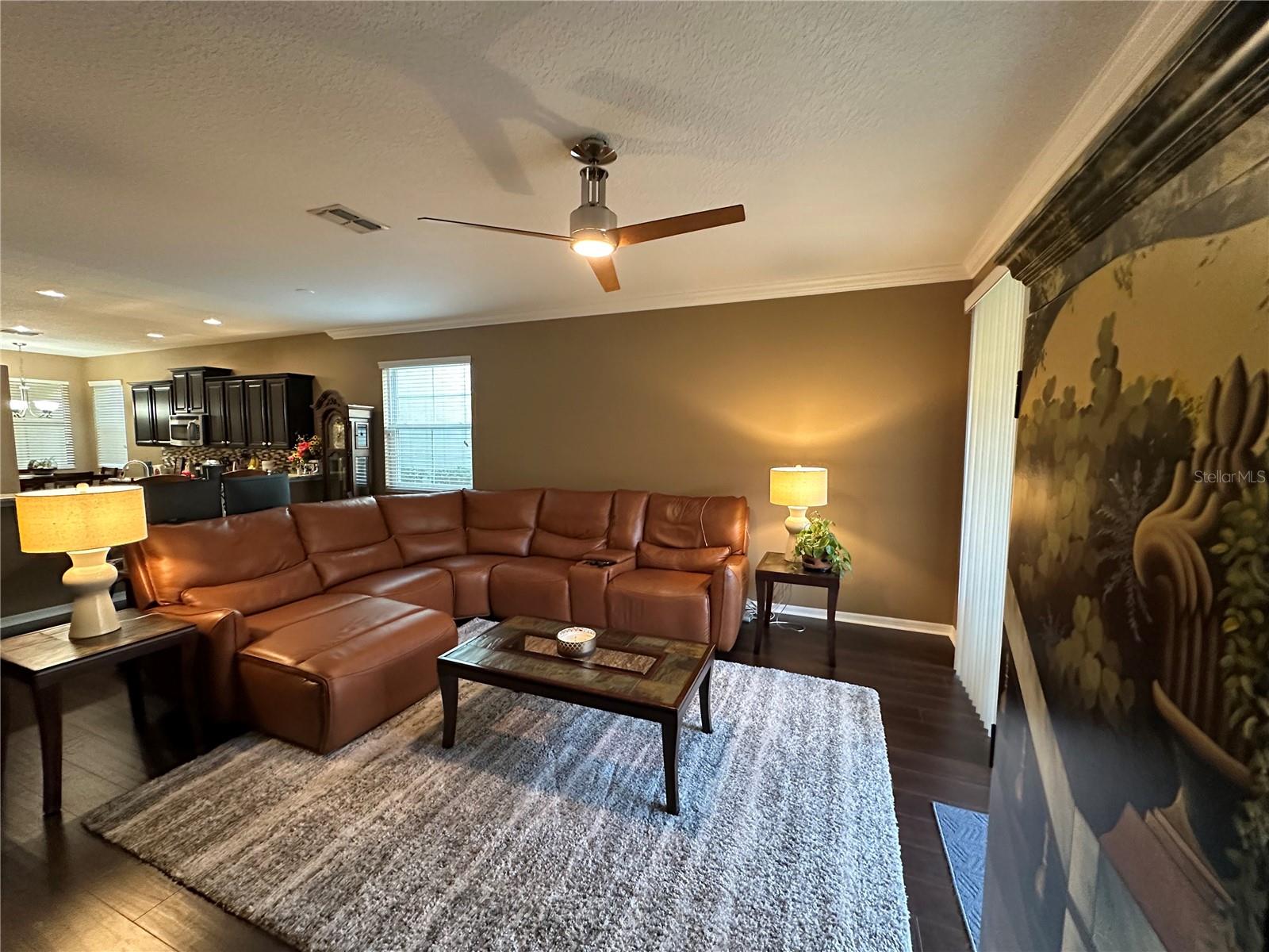 THOUSAND OAKS EAST PH V - Residential