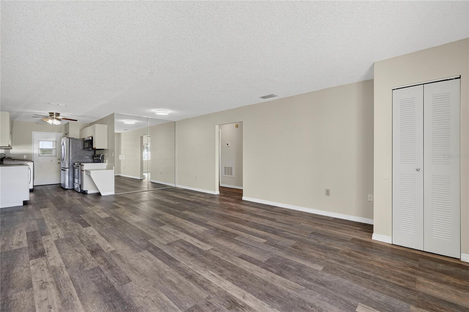112 WINTER RIDGE BOULEVARD
