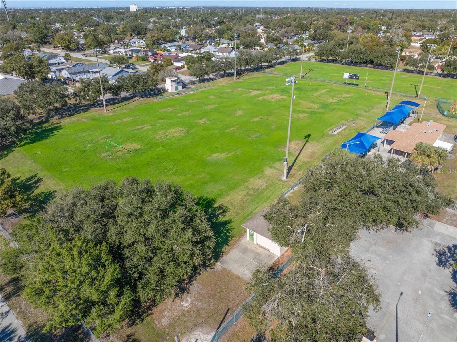 VICTORY HEIGHTS - Residential