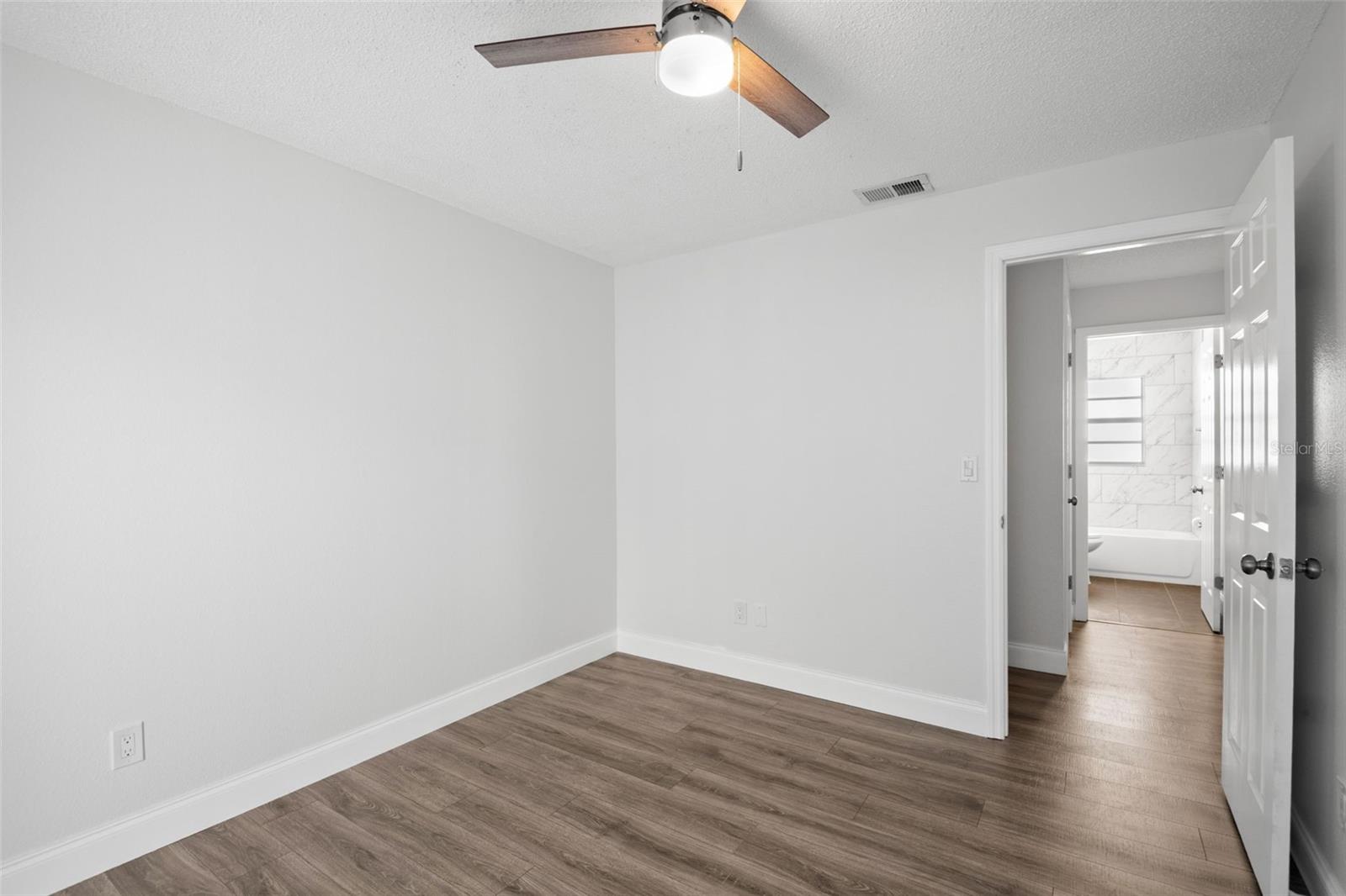 VICTORY HEIGHTS - Residential