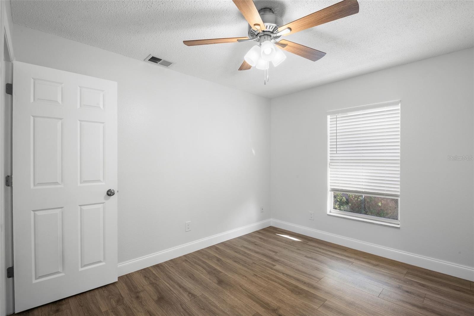 VICTORY HEIGHTS - Residential