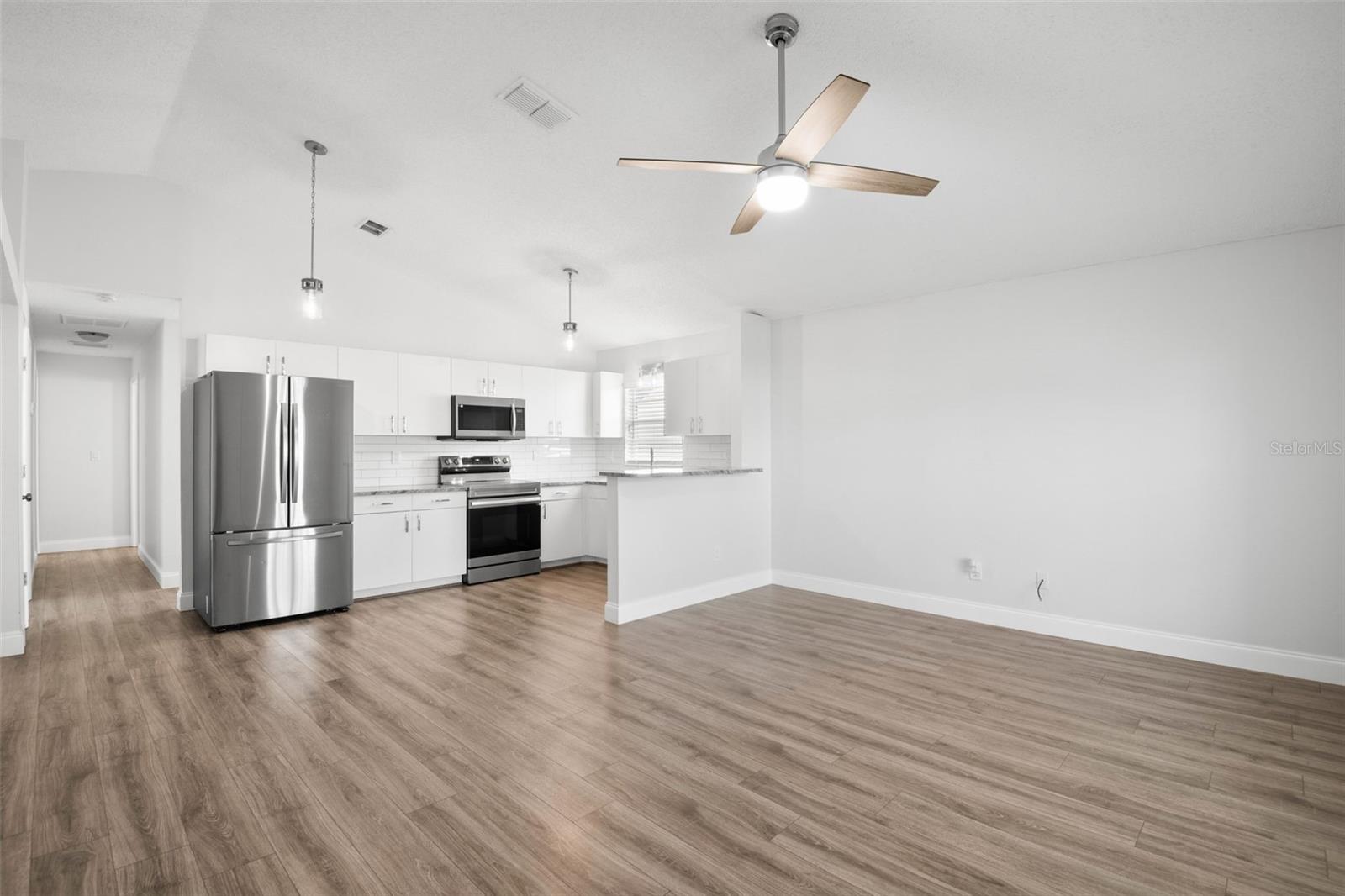 VICTORY HEIGHTS - Residential