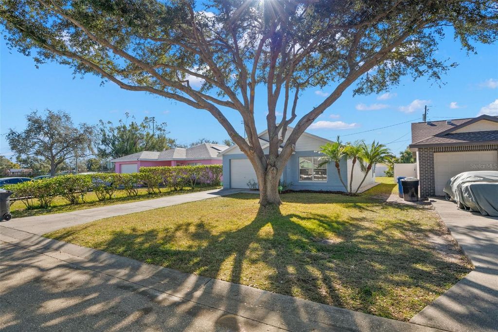 Photo of 4610 6th Avenue S, St Petersburg, FL 33711 (MLS # TB8463110)