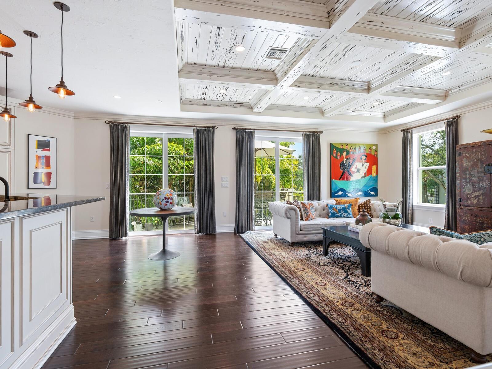 ROBERTS POINT - Residential