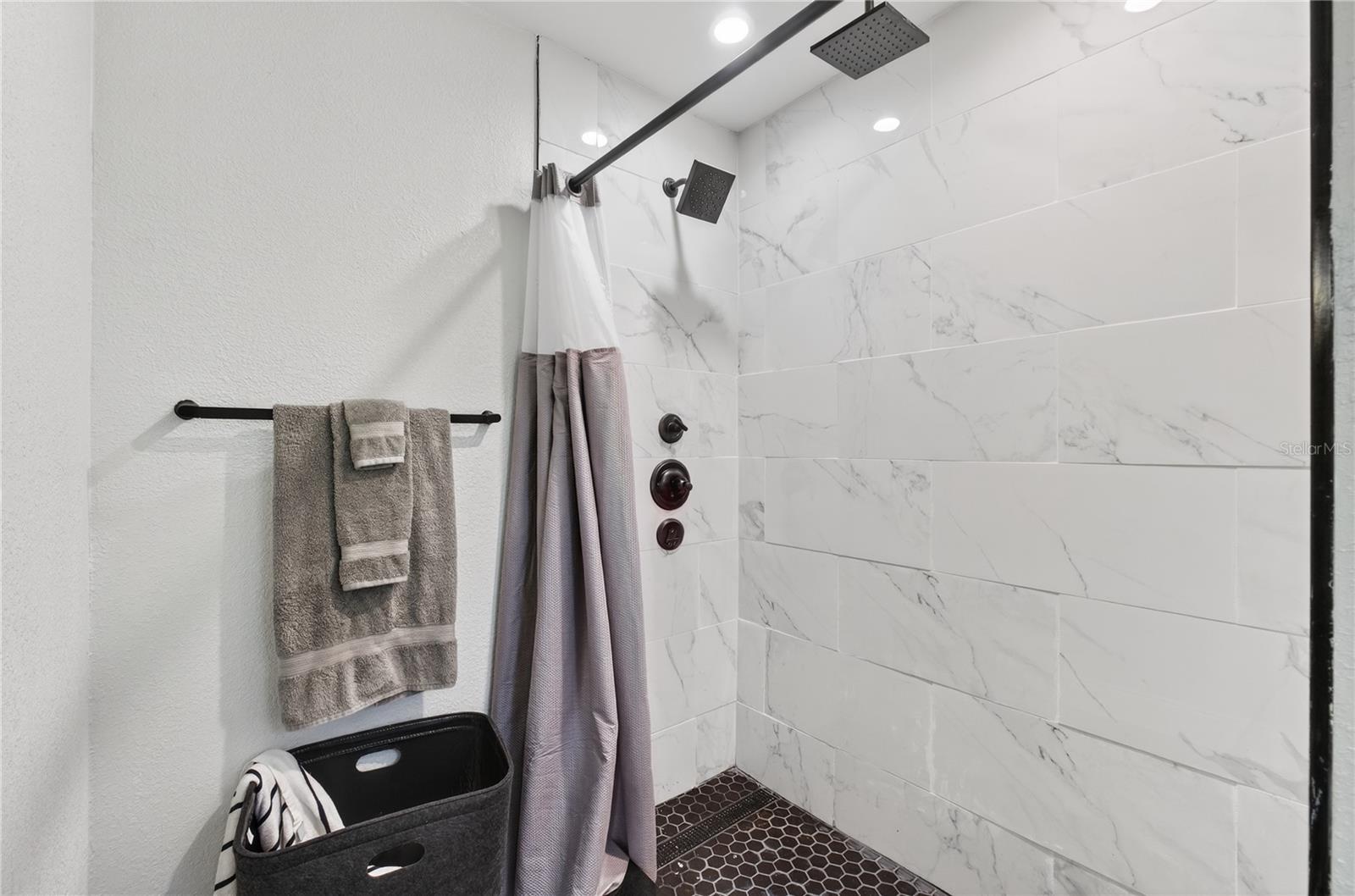 BRADDOCK BLK 60 DAYTONA - Residential