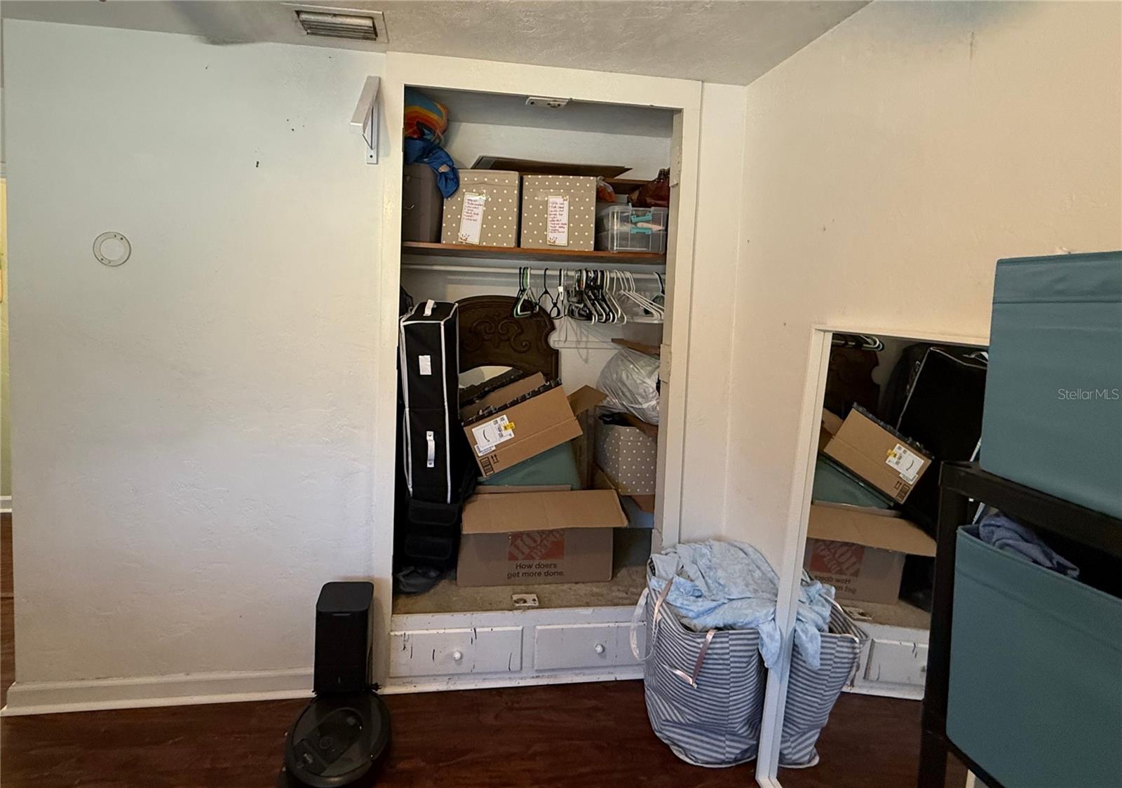 CAROL ESTATES - Residential