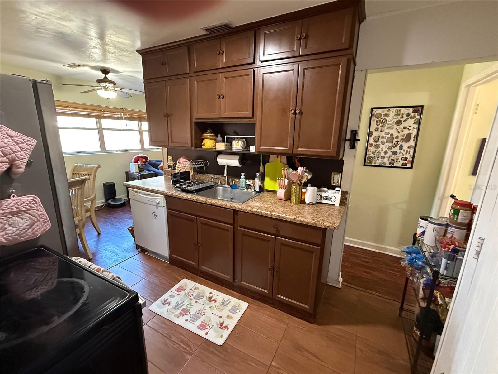 CAROL ESTATES - Residential