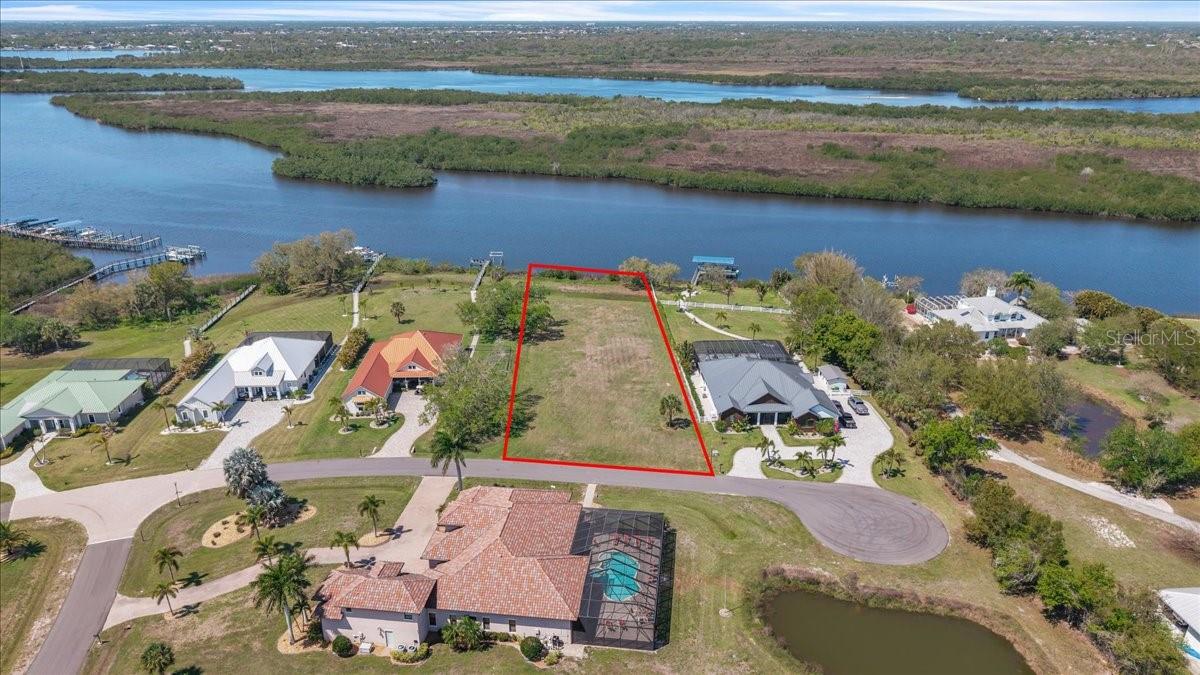 THE ESTATES ON PEACE RIVER - Land