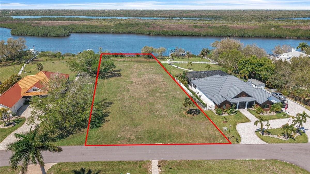 THE ESTATES ON PEACE RIVER - Land