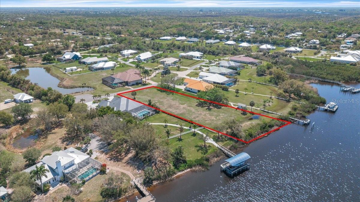 THE ESTATES ON PEACE RIVER - Land