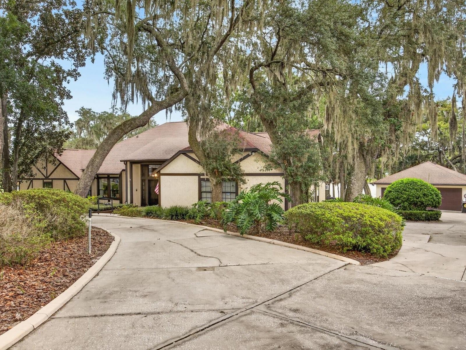 671 QUIETWATER COVE