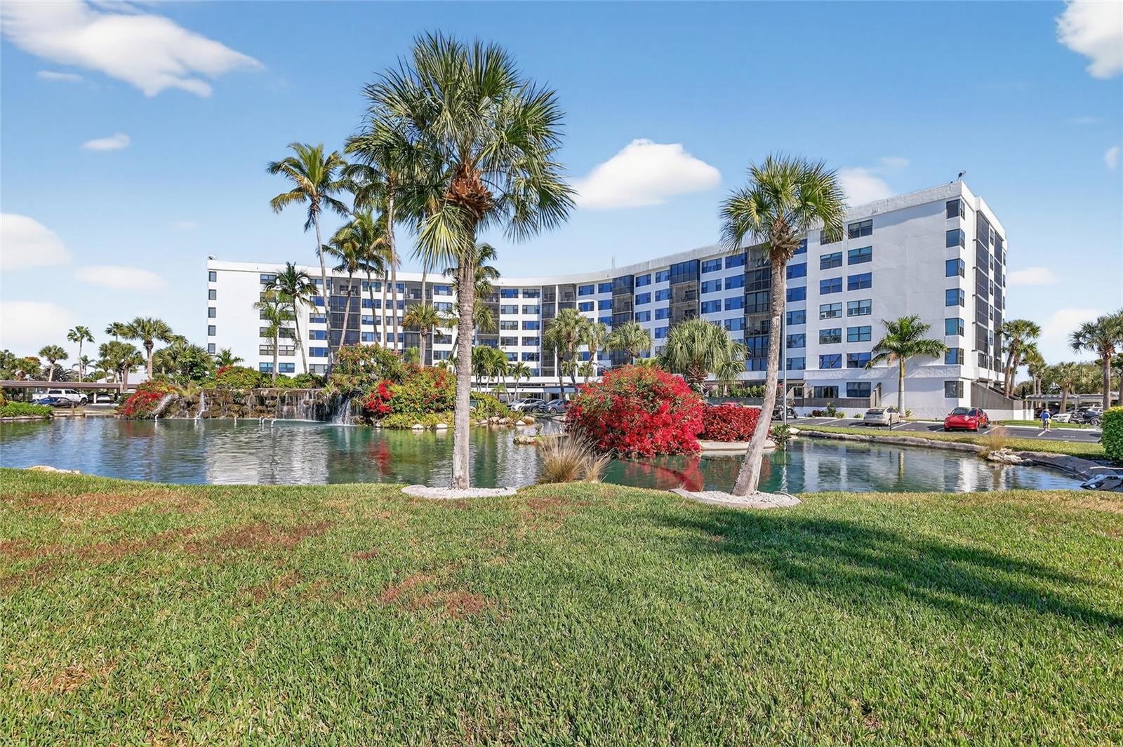 HARBOR TOWERS Y & R - Residential