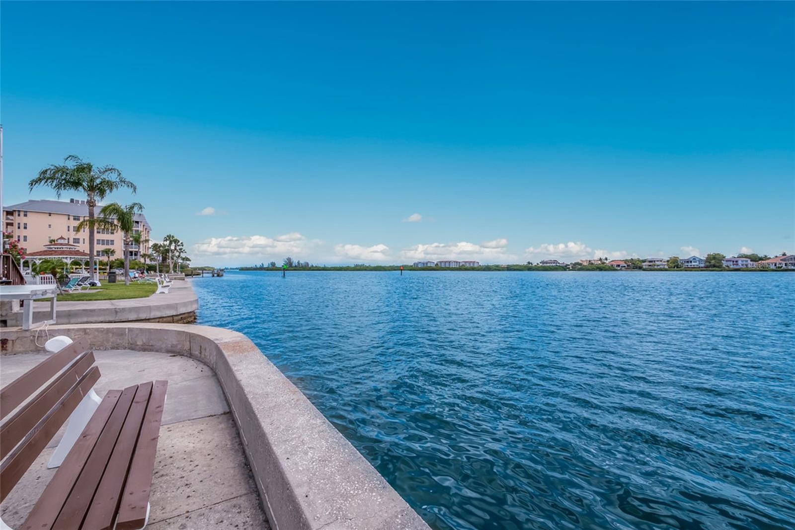 HARBOR TOWERS Y & R - Residential