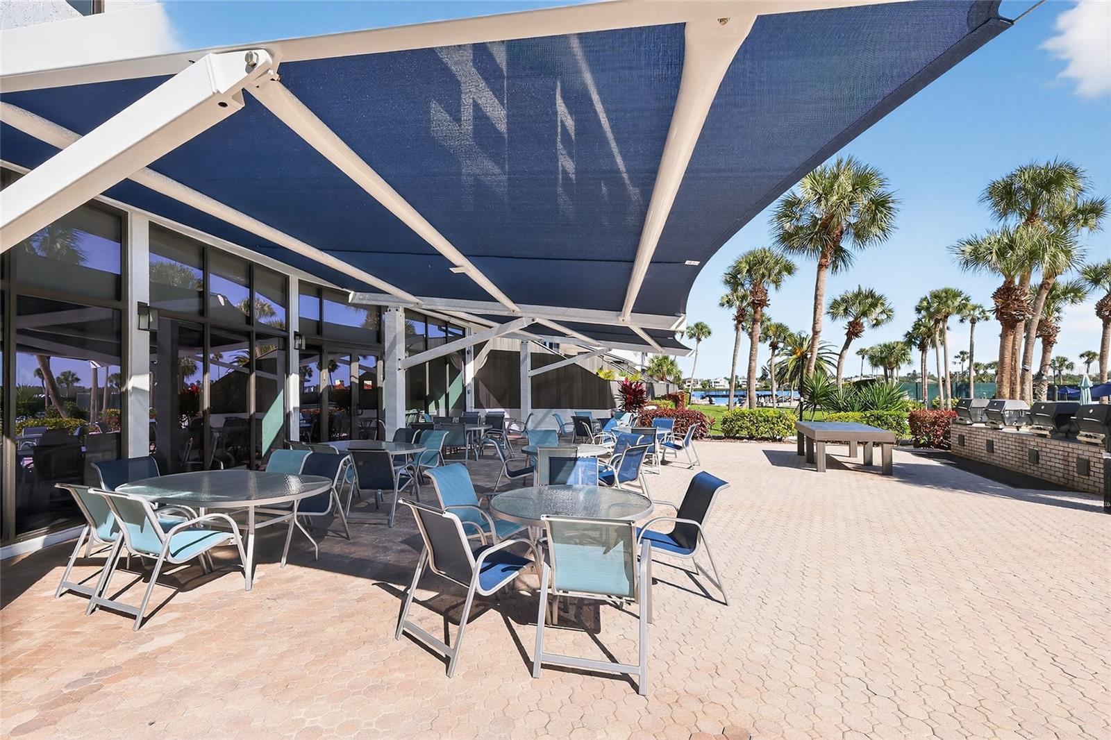 HARBOR TOWERS Y & R - Residential