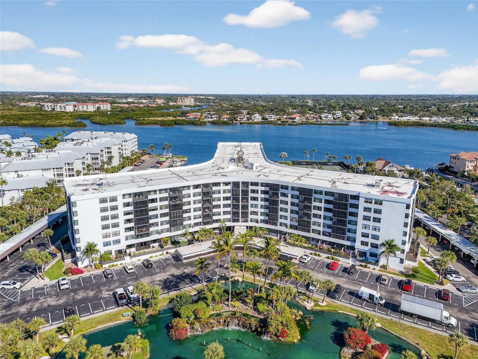 HARBOR TOWERS Y & R - Residential