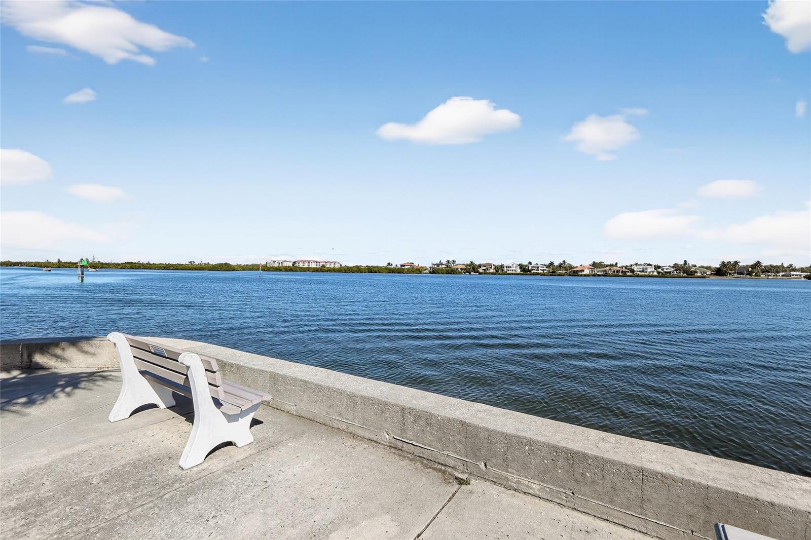 HARBOR TOWERS Y & R - Residential