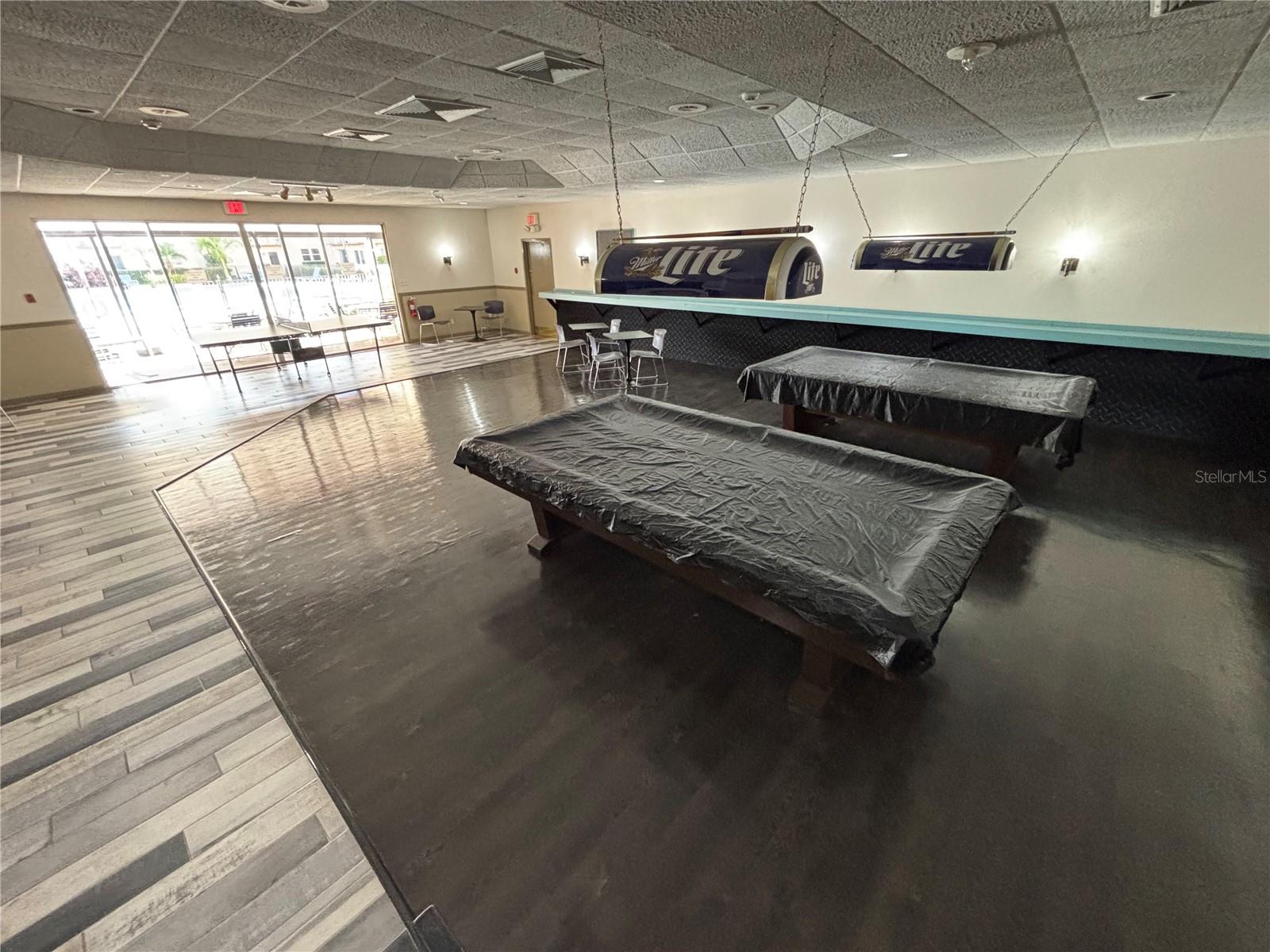 THE TAMPA RACQUET CLUB A CONDO - Residential