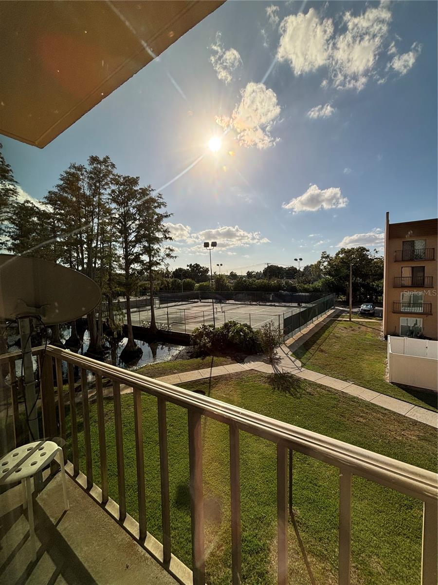 THE TAMPA RACQUET CLUB A CONDO - Residential