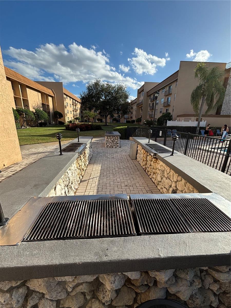 THE TAMPA RACQUET CLUB A CONDO - Residential