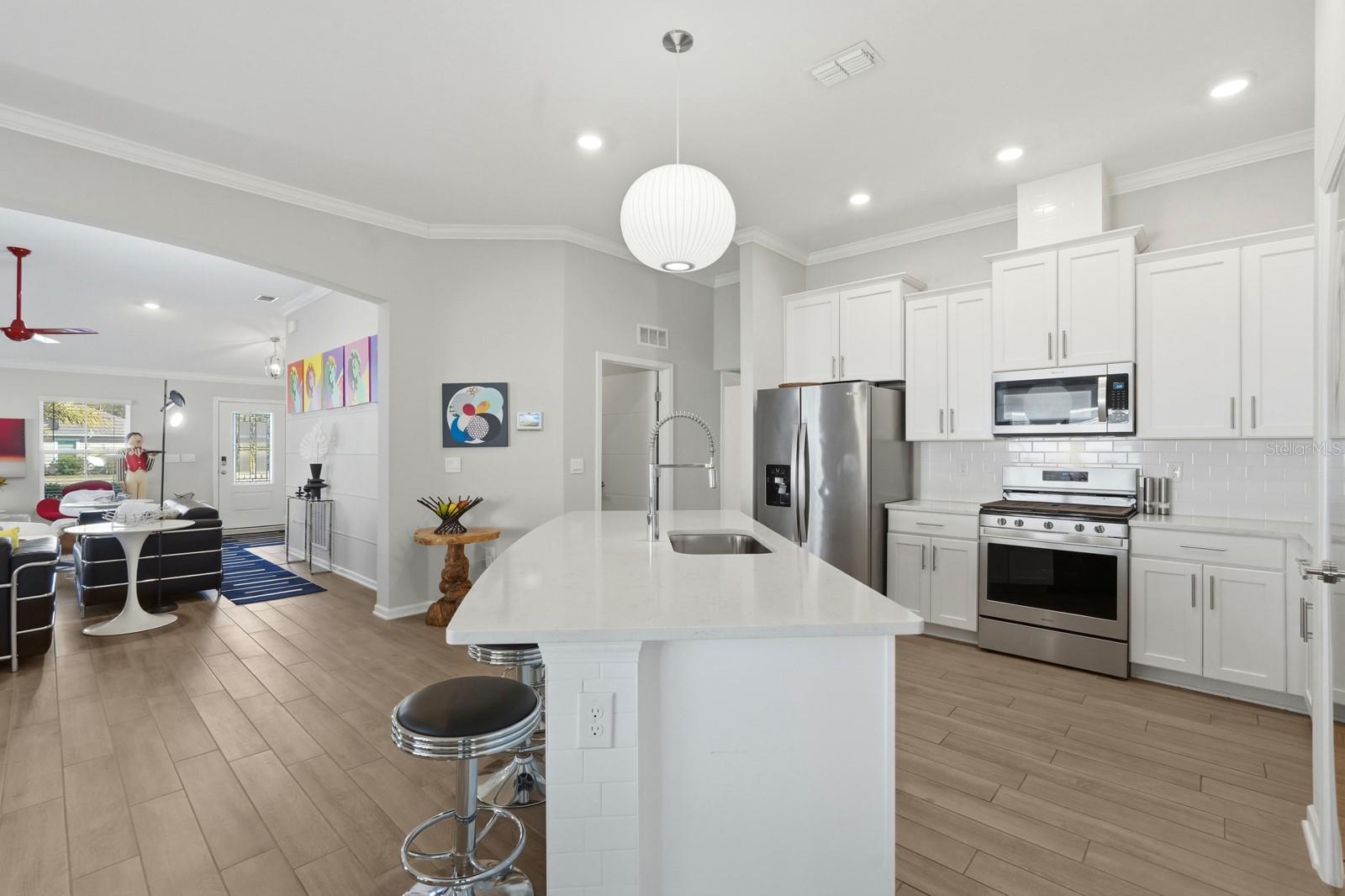 GRAND RESERVE - Residential